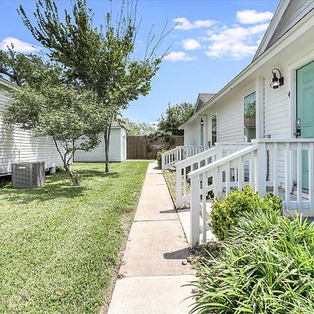 Oak Cottages 3 Рокпорт Экстерьер фото